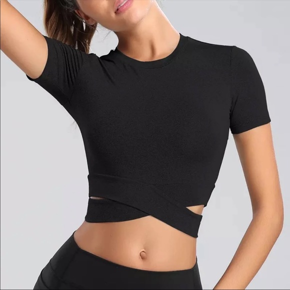 None Tops - Black Shorts Sleeve Workout Crop Top
